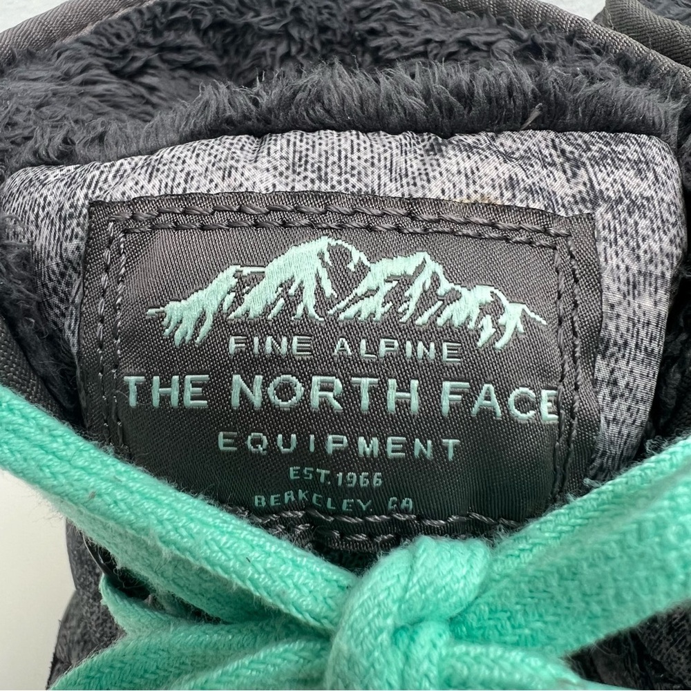The North Face ThermoBall Lace Up Soft Shell Snow Boots Gray Womens Size US 7 - Picture 3 of 12